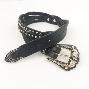 Vintage | Black Western Leather Tooled Belt 30